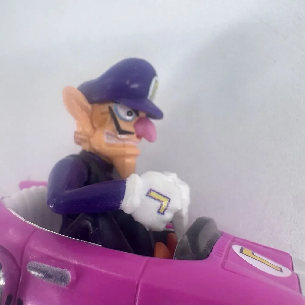 Hot Wheels Waluigi Badwagon GBG31 Super Mario Kart Die Cast 2018 Mattel